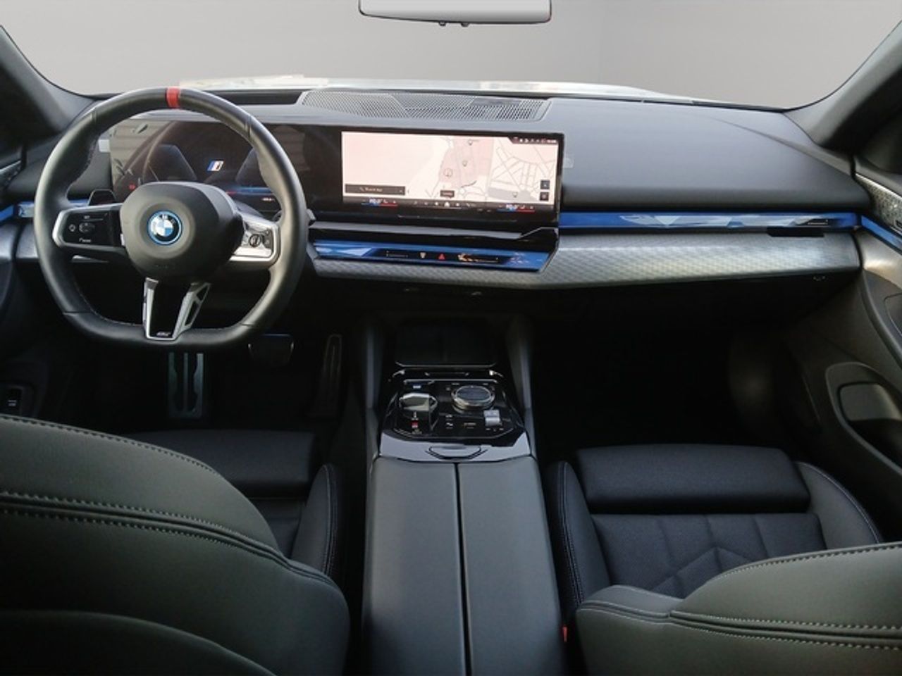 BMW i5 m60 xdrive 442 kw (601 cv)  2025 Eléctrico - Foto 8