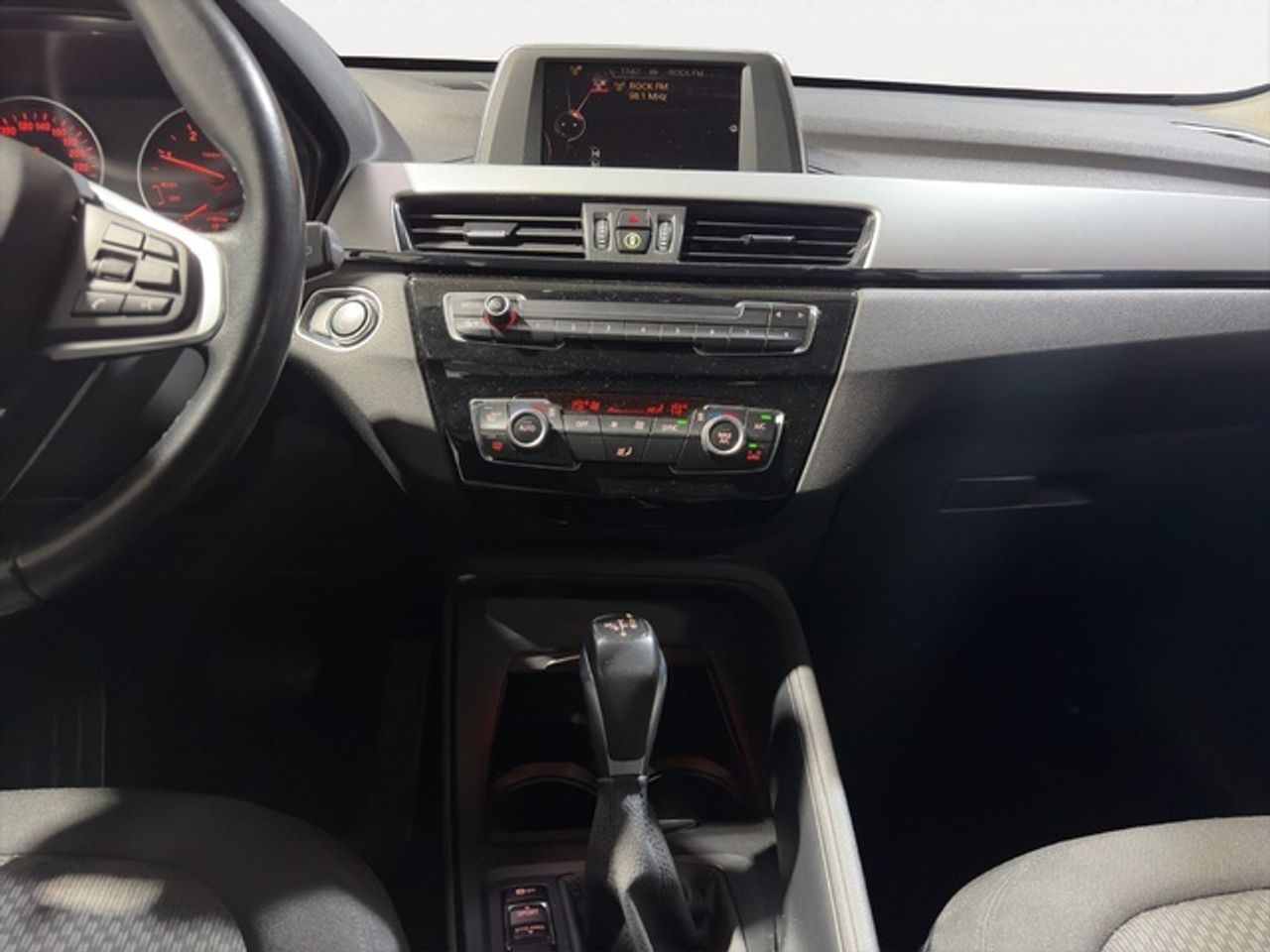 BMW X1 sdrive18d 110 kw (150 cv)  2017 Diésel - Foto 14
