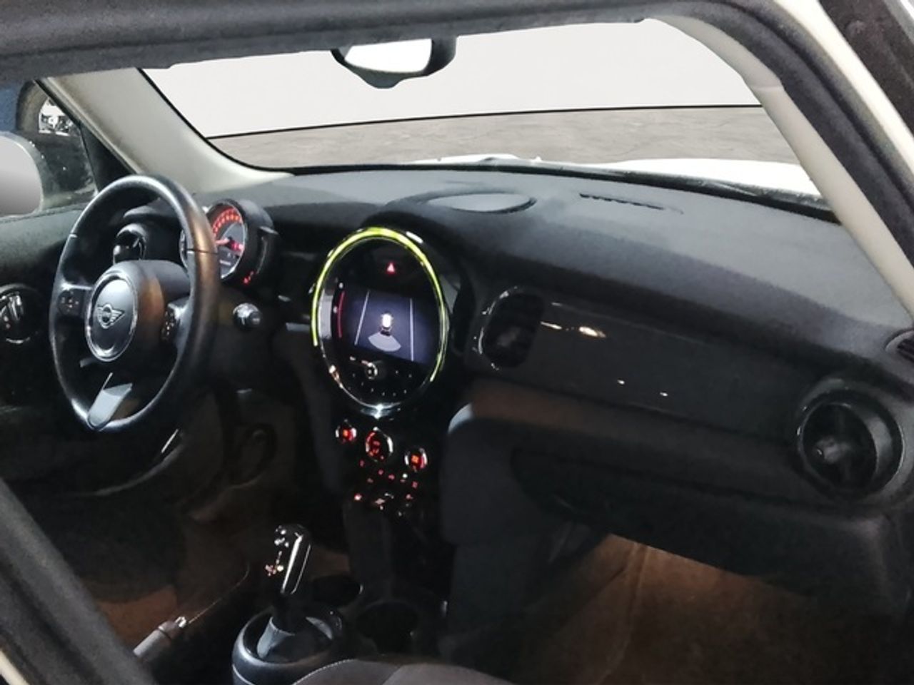 MINI Cooper 100 kw (136 cv)  2021 Gasolina - Foto 9
