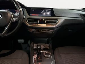 BMW Serie 1 118d business 110 kw (150 cv)  2022 Diésel - Foto 25