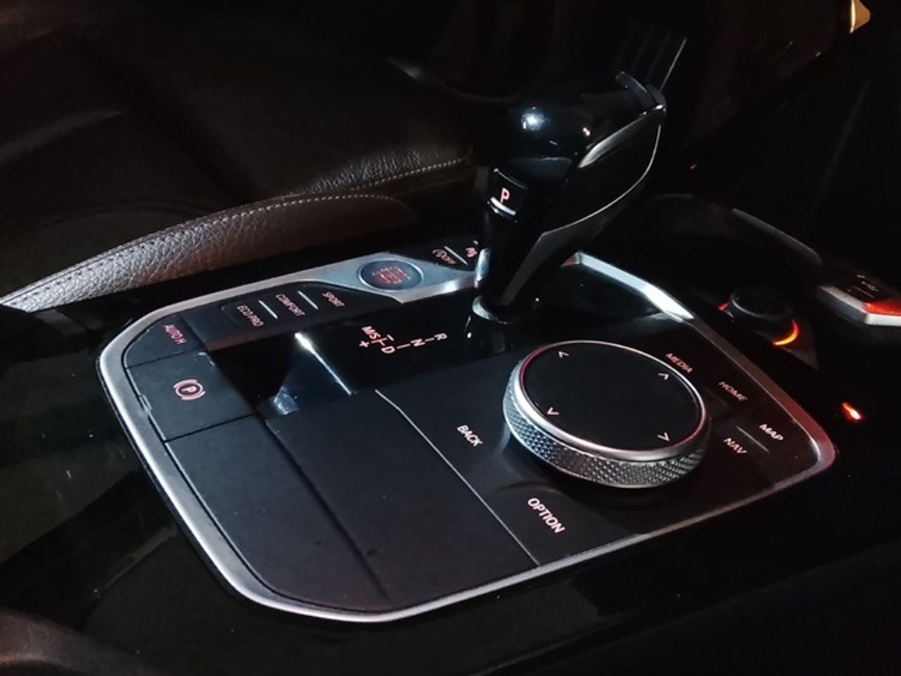BMW Serie 1 118i 103 kw (140 cv)  2020 Gasolina - Foto 16