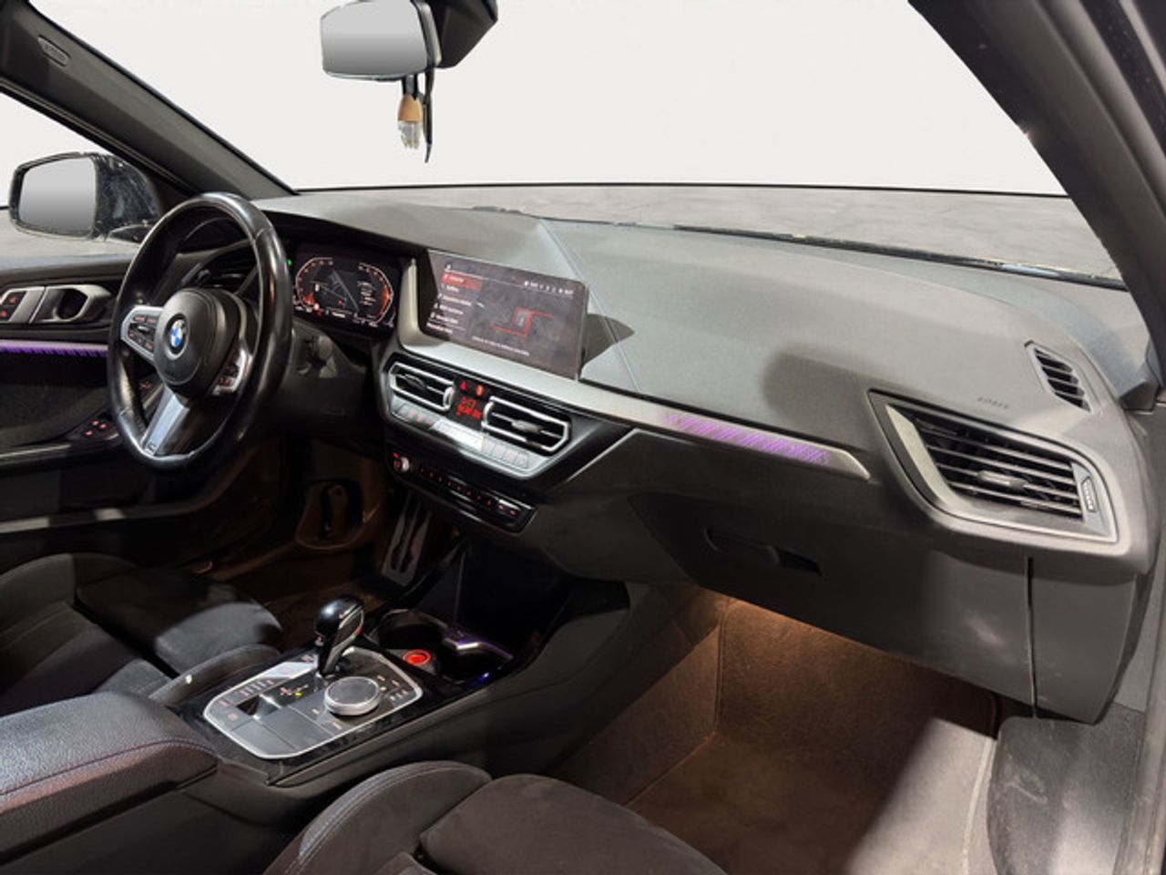 BMW Serie 1 118d business 110 kw (150 cv)  2022 Diésel - Foto 9