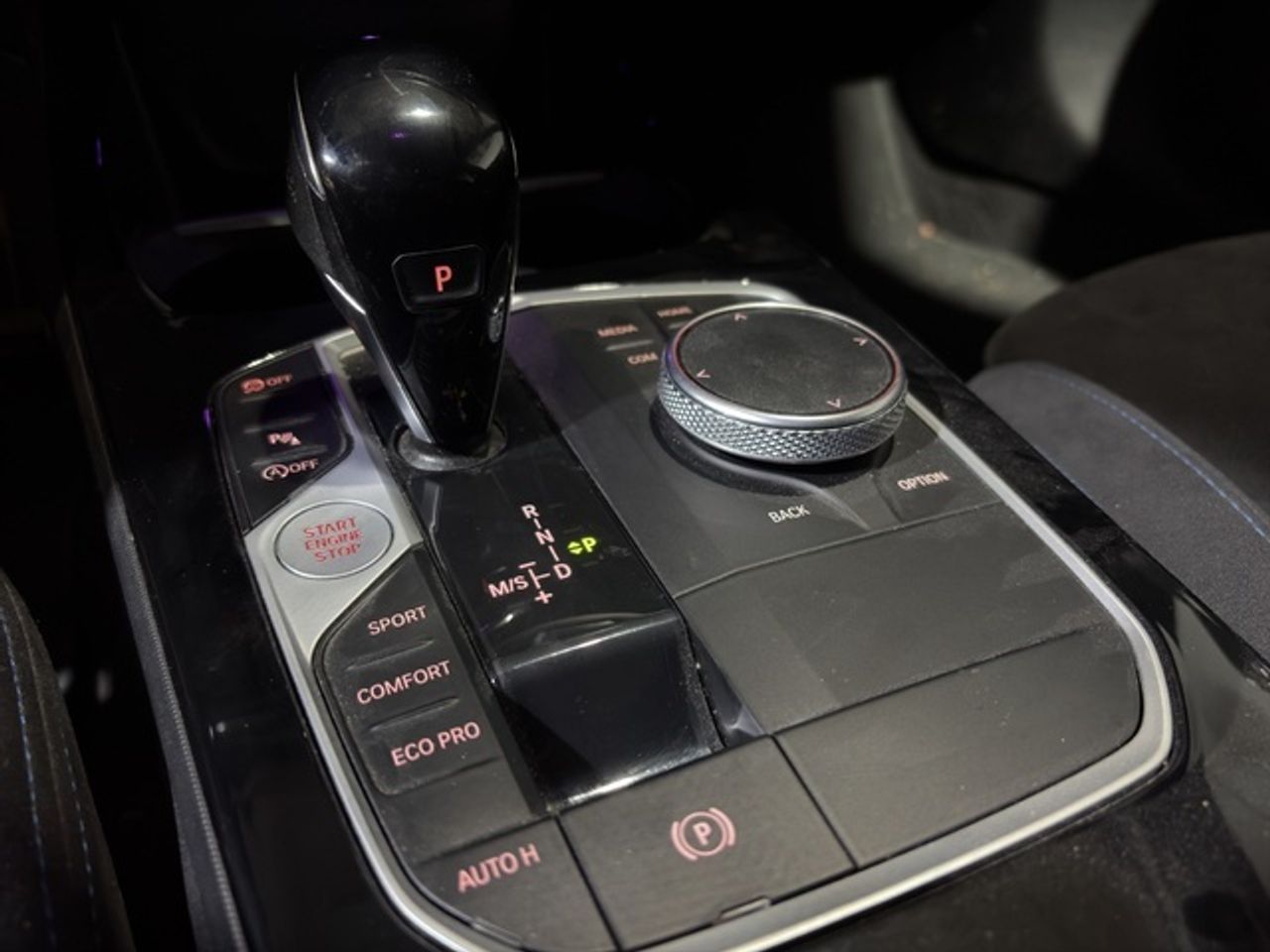 BMW Serie 1 118d business 110 kw (150 cv)  2022 Diésel - Foto 16