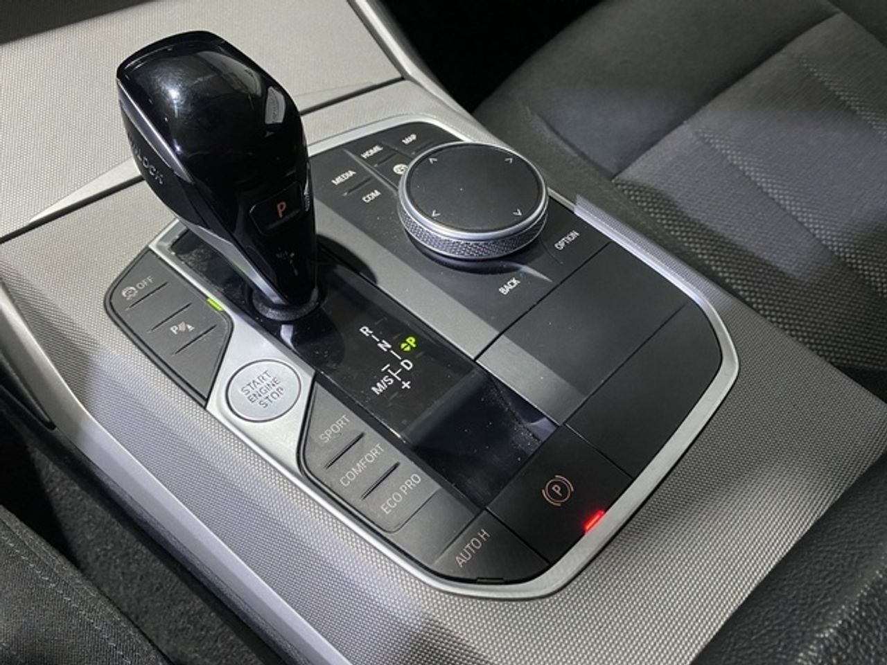 BMW Serie 3 320d 140 kw (190 cv)  2022 Diésel - Foto 16