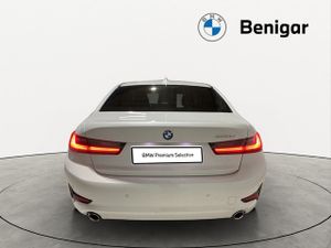 BMW Serie 3 320d 140 kw (190 cv)  2022 Diésel - Foto 9