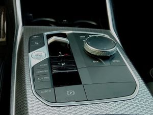 BMW Serie 3 318d touring 110 kw (150 cv)  2023 Diésel - Foto 29