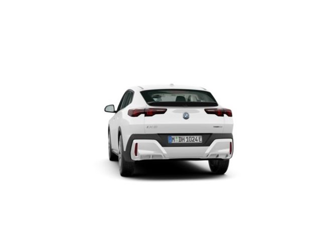 BMW iX2 edrive20 150 kw (204 cv)