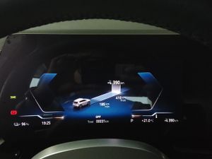 BMW iX1 xdrive30 230 kw (313 cv)  2025 Eléctrico - Foto 25
