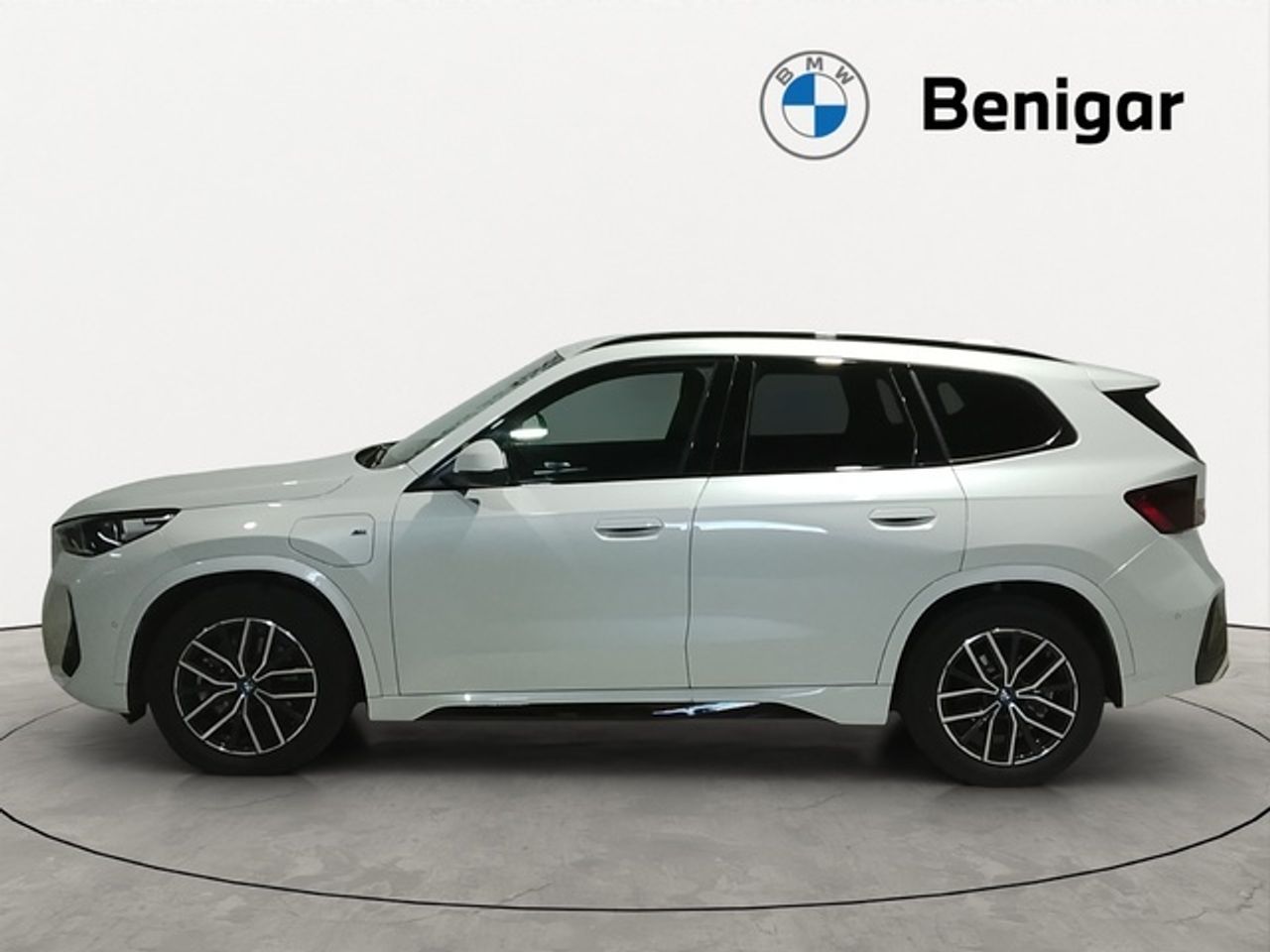 BMW X1 xdrive25e 180 kw (245 cv)  2025 Híbrido (Gasolina) - Foto 4