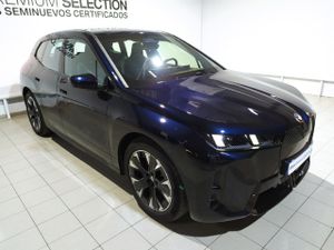 BMW iX xdrive45 300 kw (408 cv)  2025 Eléctrico - Foto 21