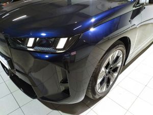BMW iX xdrive45 300 kw (408 cv)  2025 Eléctrico - Foto 11