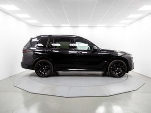 BMW X7 m60i xdrive 390 kw (530 cv)  2023 Gasolina - Foto 23