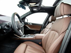 BMW X7 xdrive40d 259 kw (352 cv)  2026 Diésel - Foto 27