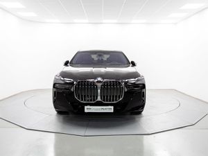 BMW Serie 7 740d xdrive 220 kw (299 cv)  2023 Diésel - Foto 3