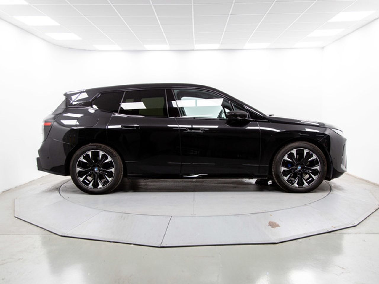 BMW iX xdrive45 300 kw (408 cv)  2025 Eléctrico - Foto 13