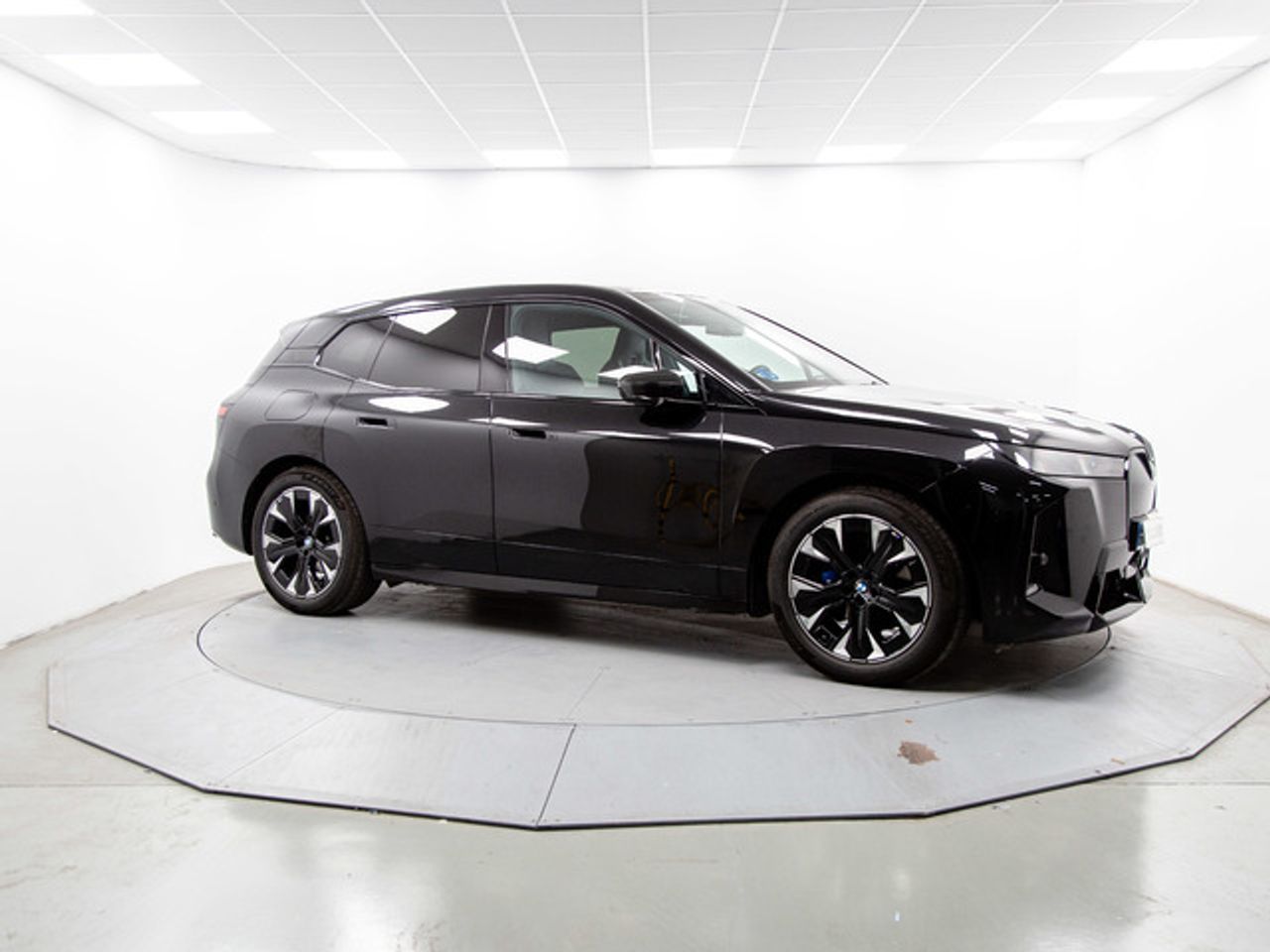 BMW iX xdrive45 300 kw (408 cv)  2025 Eléctrico - Foto 14