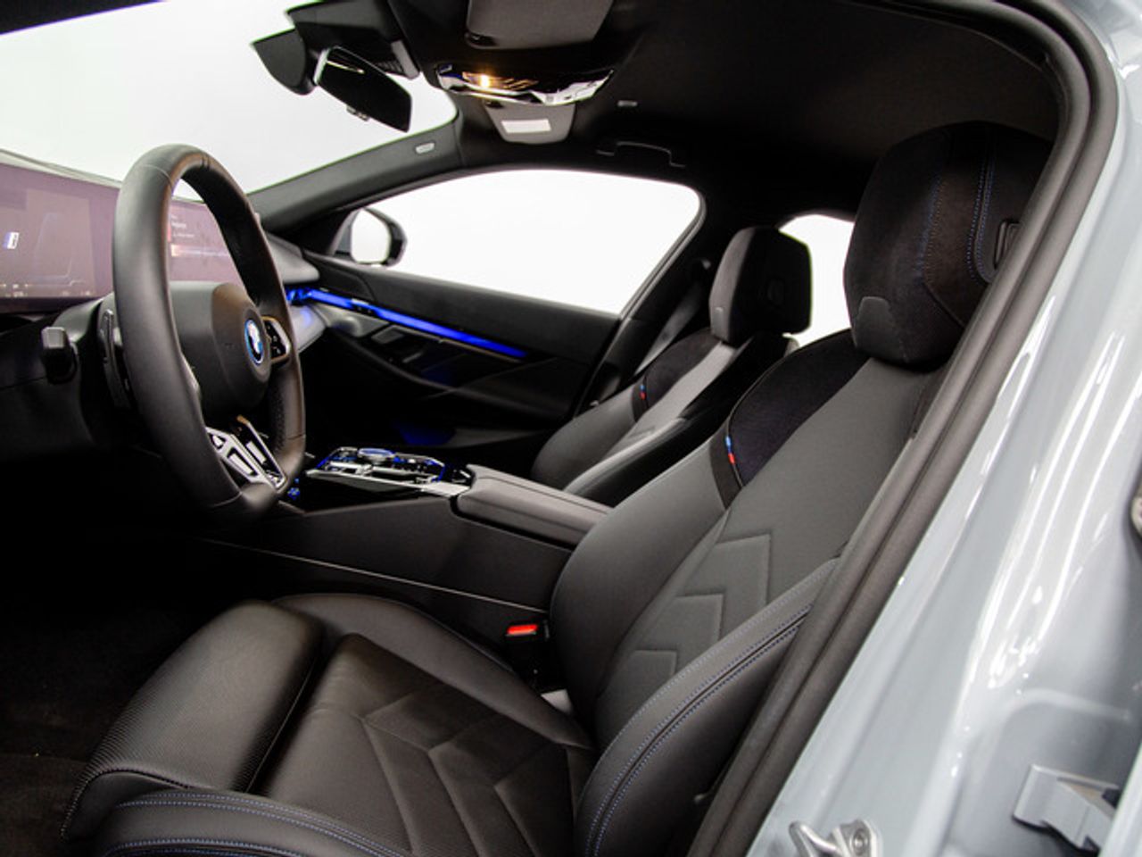 BMW i5 edrive40 touring 250 kw (340 cv)  2025 Eléctrico - Foto 15