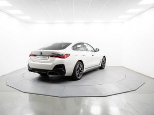 BMW i4 edrive40 250 kw (340 cv)  2025 Eléctrico - Foto 7