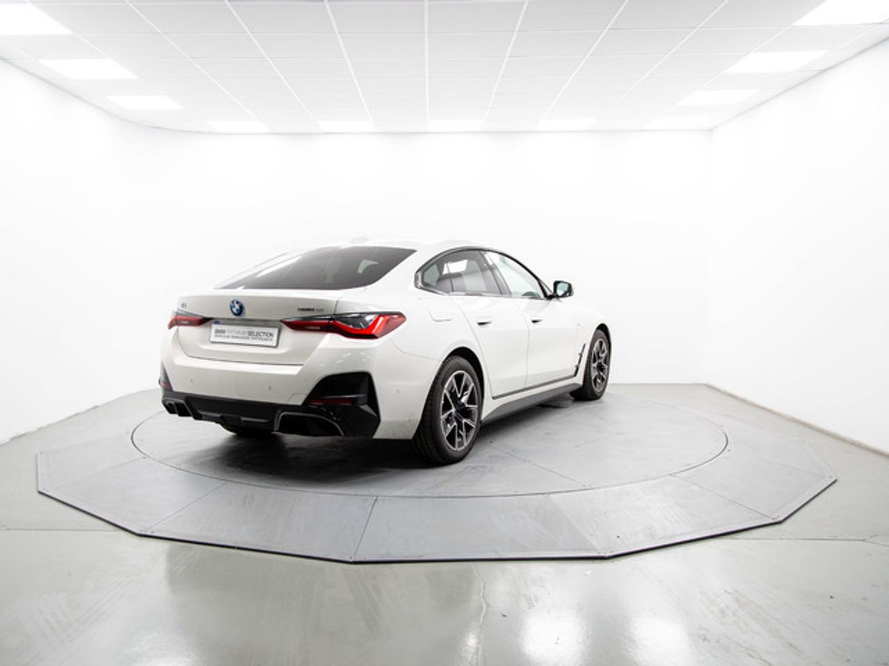 BMW i4 edrive40 250 kw (340 cv)  2025 Eléctrico - Foto 5