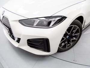 BMW i4 edrive40 250 kw (340 cv)  2025 Eléctrico - Foto 11
