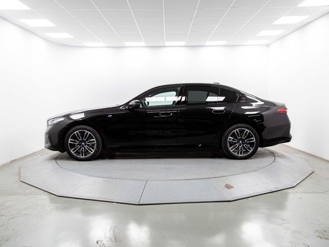 BMW i5 xdrive40 290 kw (394 cv)
