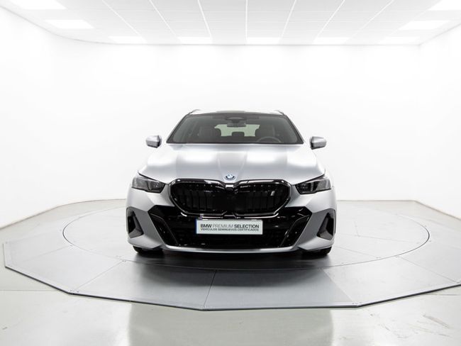 BMW i5 edrive40 touring 250 kw (340 cv)