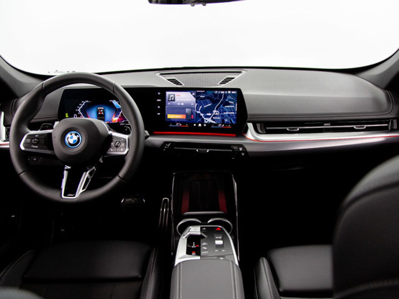 BMW X1 xdrive25e 180 kw (245 cv)  2026 Híbrido (Gasolina) - Foto 8