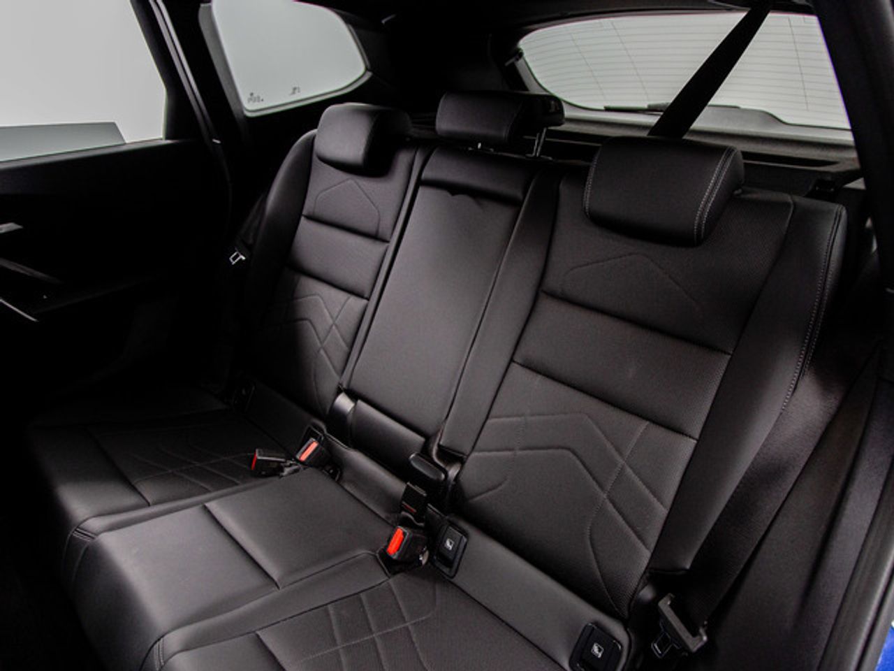 BMW X1 xdrive25e 180 kw (245 cv)  2025 Híbrido (Gasolina) - Foto 10