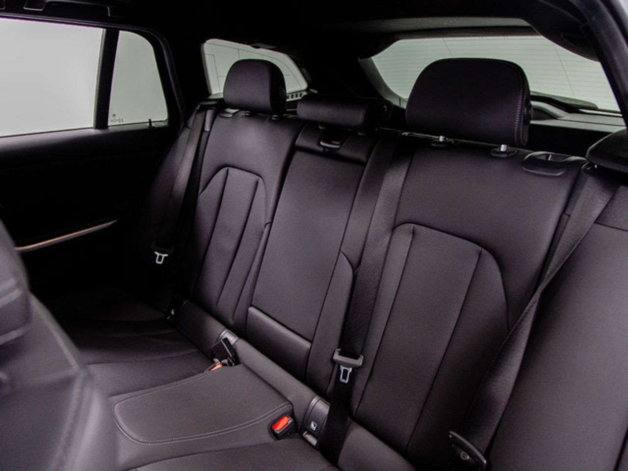 BMW Serie 3 320d touring 140 kw (190 cv)  2025 Diésel - Foto 10