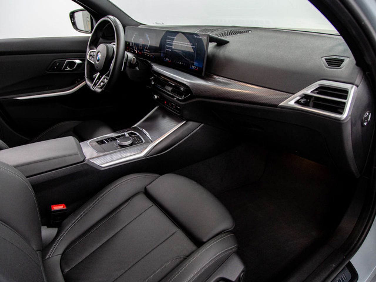BMW Serie 3 320d touring 140 kw (190 cv)  2025 Diésel - Foto 9