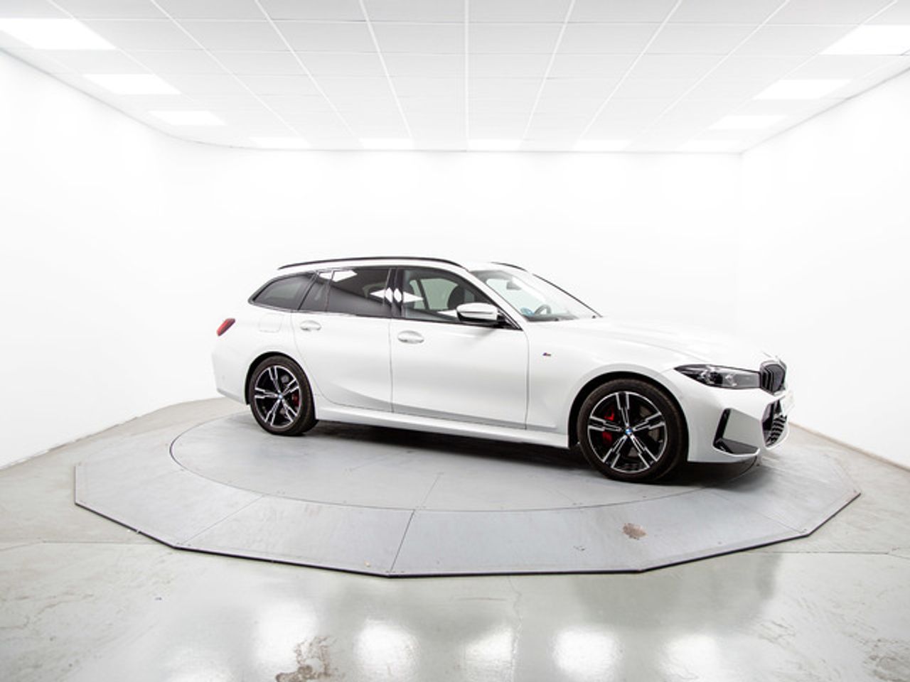 BMW Serie 3 320d xdrive touring 140 kw (190 cv)  2025 Diésel - Foto 14
