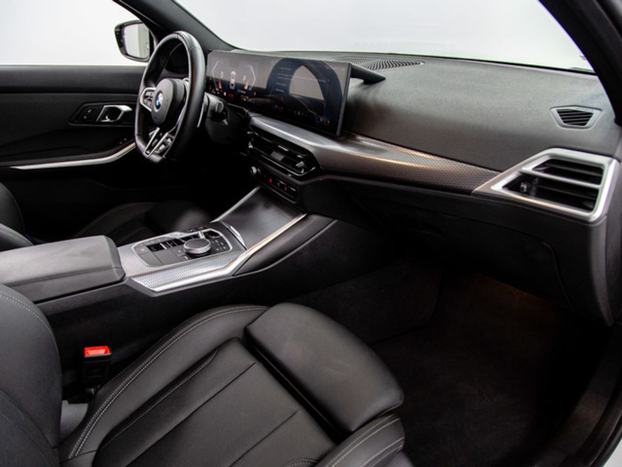 BMW Serie 3 320d xdrive touring 140 kw (190 cv)  2025 Diésel - Foto 9
