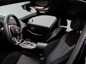 BMW Serie 3 320d touring 140 kw (190 cv)  2025 Diésel - Foto 27