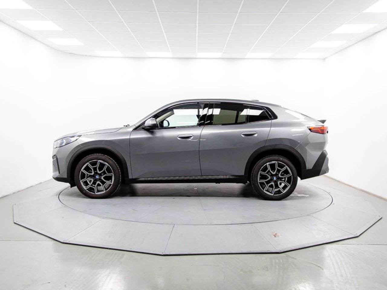 BMW X2 sdrive20d 120 kw (163 cv)  2026 Diésel - Foto 4