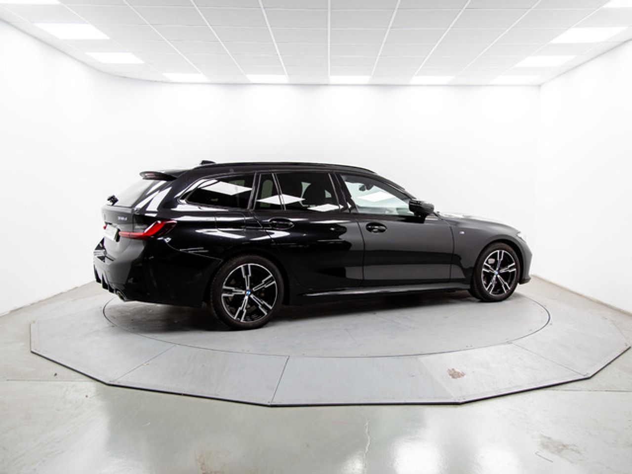 BMW Serie 3 318d touring 110 kw (150 cv)  2025 Diésel - Foto 12
