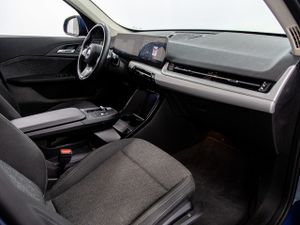 BMW iX1 xdrive30 230 kw (313 cv)  2024 Eléctrico - Foto 15