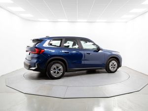 BMW iX1 xdrive30 230 kw (313 cv)  2024 Eléctrico - Foto 21