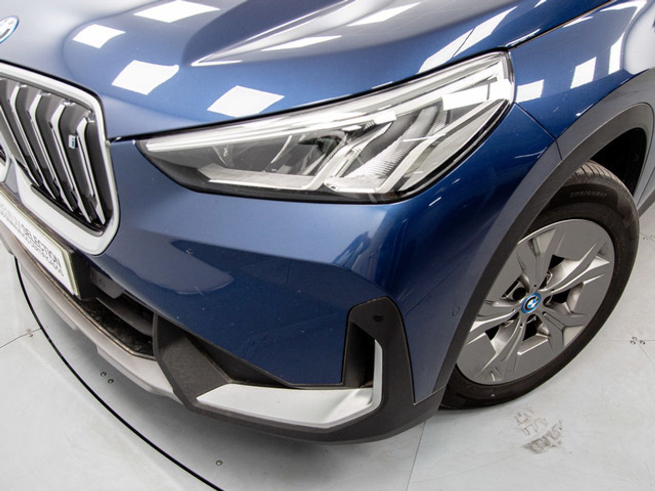 BMW iX1 xdrive30 230 kw (313 cv)  2024 Eléctrico - Foto 7
