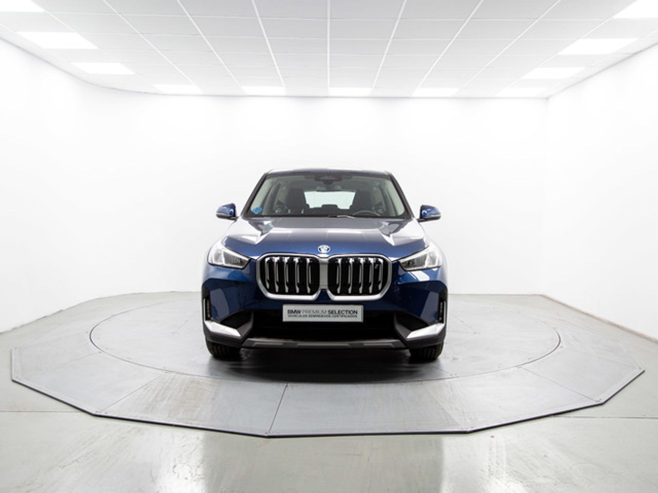 BMW iX1 xdrive30 230 kw (313 cv)  2024 Eléctrico - Foto 3