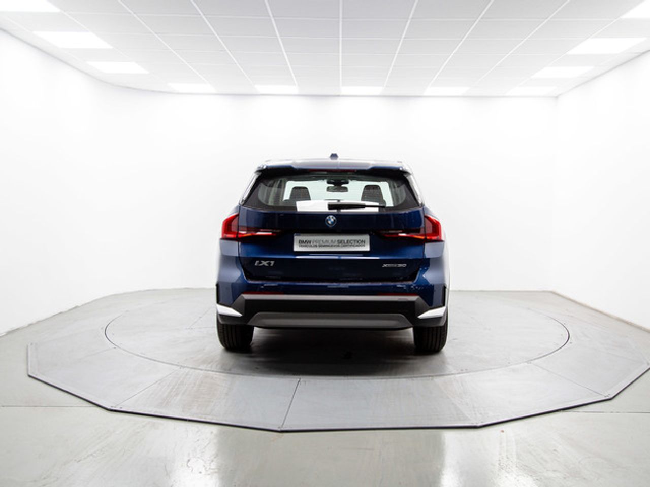 BMW iX1 xdrive30 230 kw (313 cv)  2024 Eléctrico - Foto 6