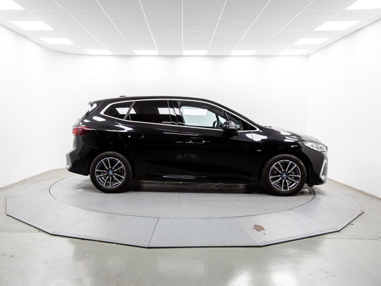BMW Serie 2 218d active tourer 110 kw (150 cv)  2025 Diésel - Foto 13