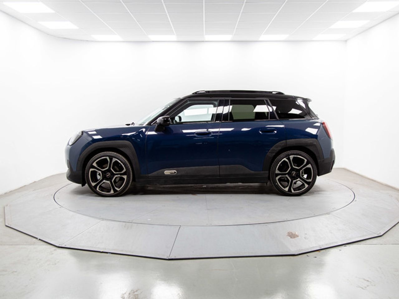 MINI Aceman e 135 kw (184 cv)  2025 Eléctrico - Foto 4