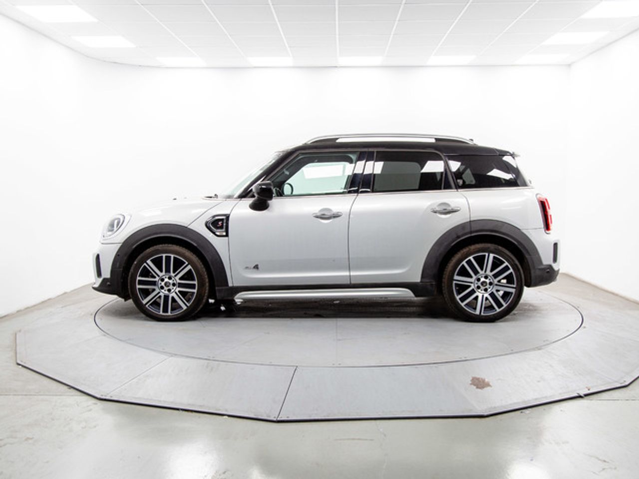 MINI Countryman cooper sd all4 140 kw (190 cv)  2021 Diésel - Foto 4