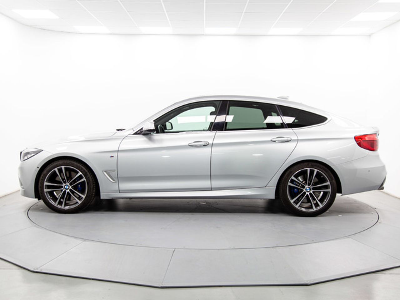 BMW Serie 3 335d xdrive gran turismo 230 kw (313 cv)  2018 Diésel - Foto 4