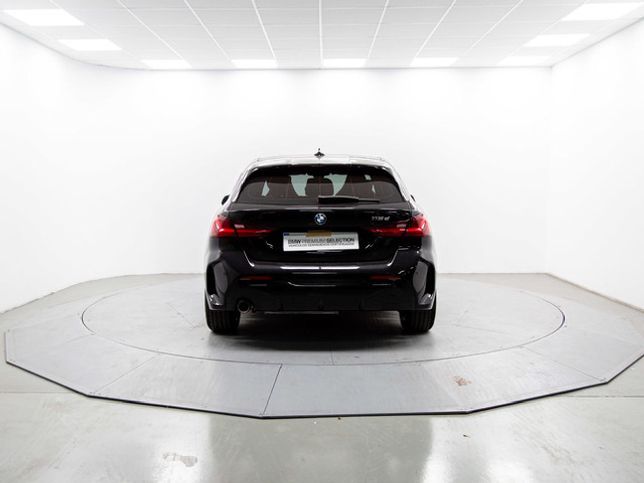 BMW Serie 1 116d business 85 kw (116 cv)  2021 Diésel - Foto 6