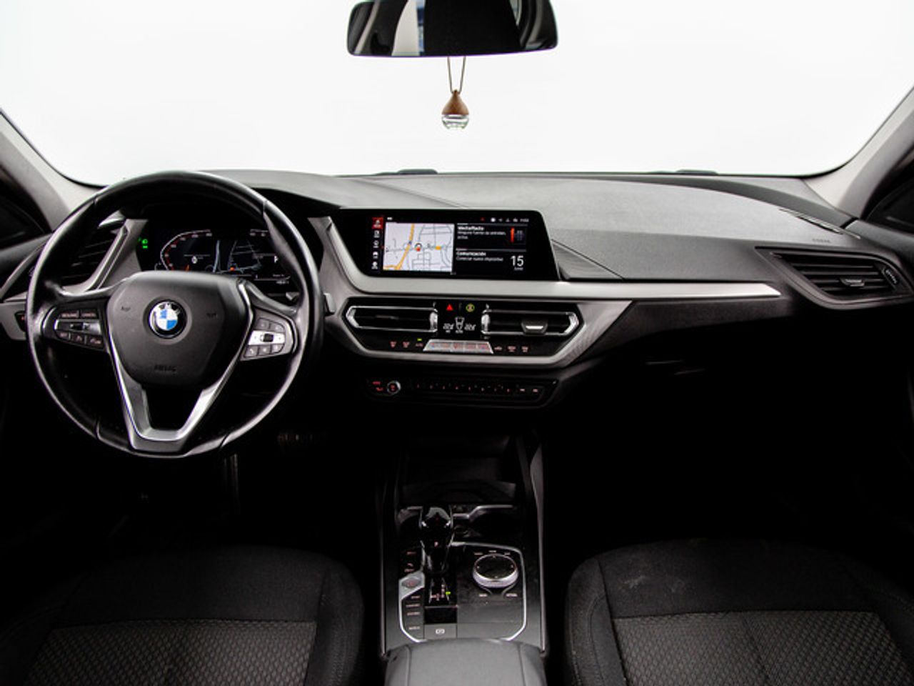 BMW Serie 1 118d business 110 kw (150 cv)  2022 Diésel - Foto 8