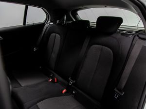 BMW Serie 1 116d business 85 kw (116 cv)  2021 Diésel - Foto 17
