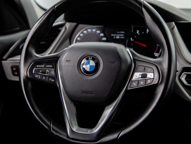BMW Serie 1 116d business 85 kw (116 cv)