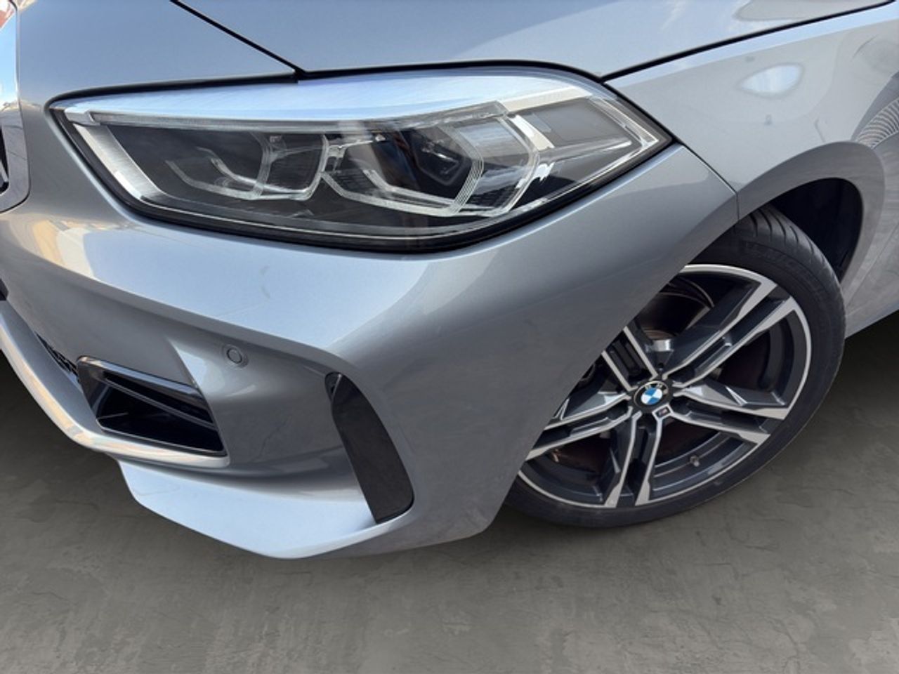 BMW Serie 1 118d business 110 kw (150 cv)  2022 Diésel - Foto 7