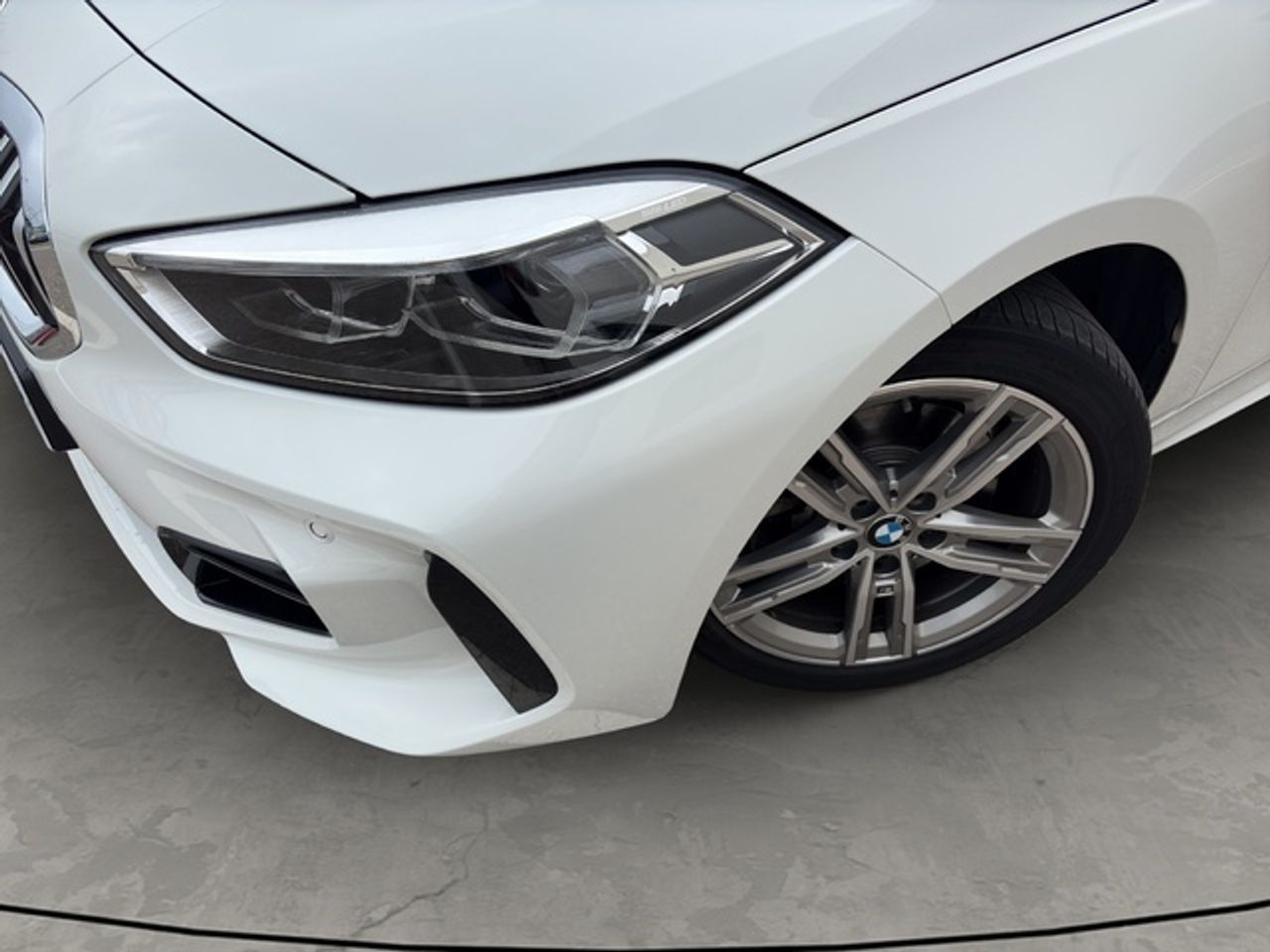 BMW Serie 1 118d 110 kw (150 cv)  2022 Diésel - Foto 7